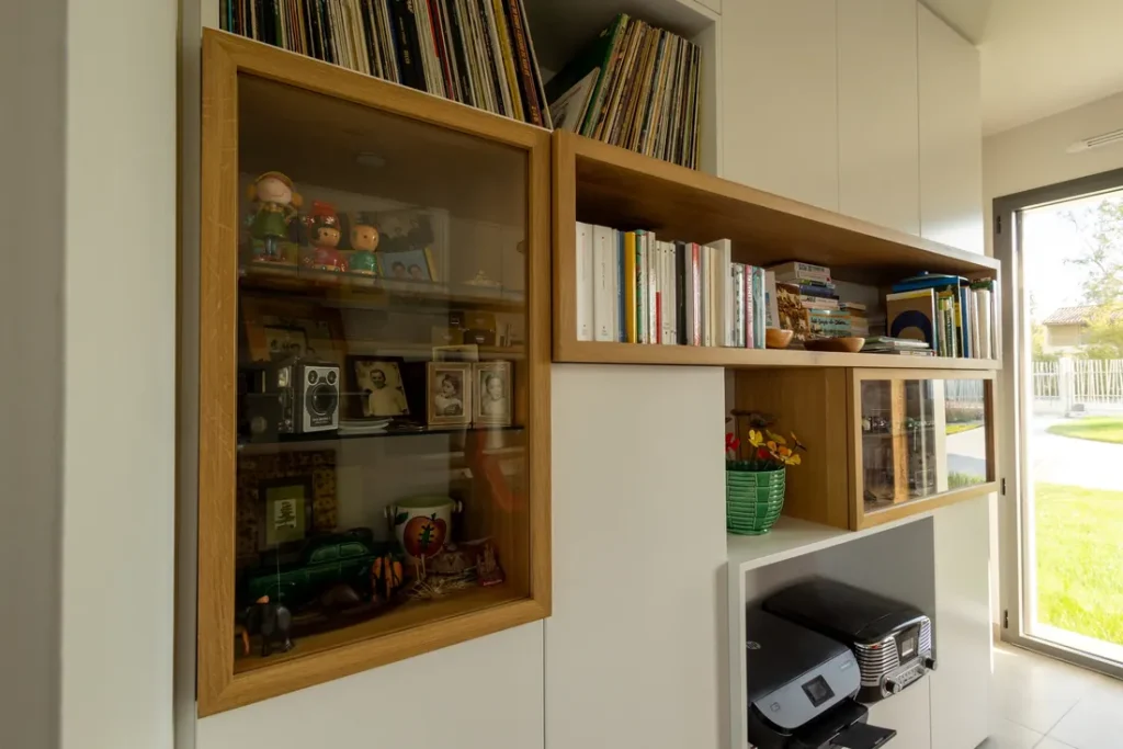 Bibliothèque et rangements sur mesure